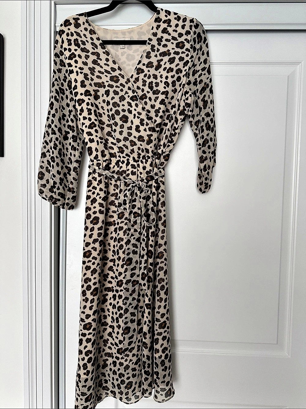 LOFT Outlet Leopard Print Midi Dress Size Medium Like New